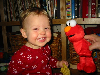 Gus_Elmo_122504.JPG