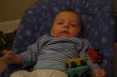 eli_trains_040806.jpg