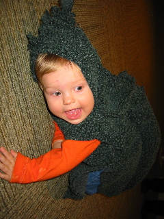 gus_growl_102904.JPG