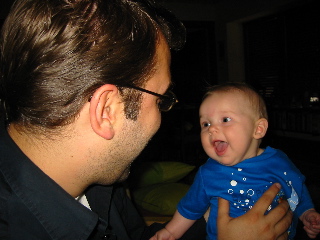 gus_happy_051904.JPG