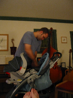 stroller_carseat_102003.JPG