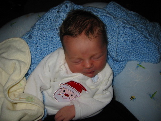 xmas_gus_122503.JPG
